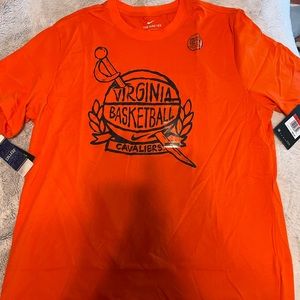 Virginia Basketball shirtsleeve new with tags Nike t shirt size large